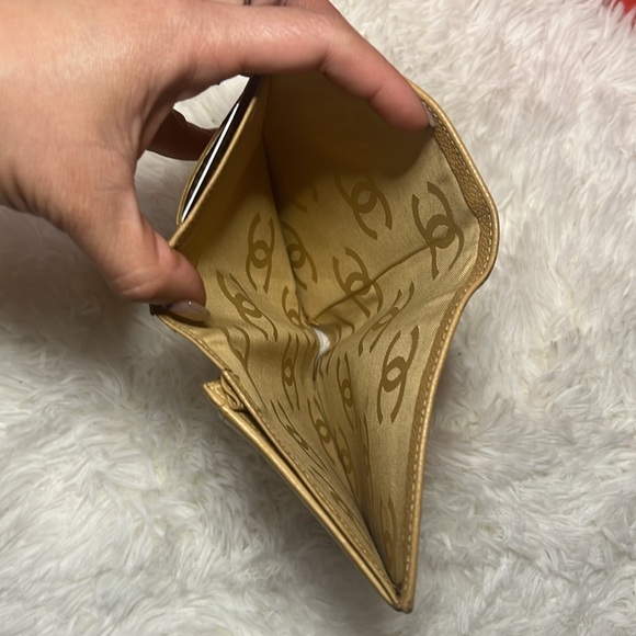 Chanel long wallet - Picture 4 of 8